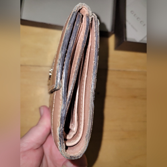 FINAL PRICE GUCCI Wallet In Champagne Color Read Description - Picture 5 of 15